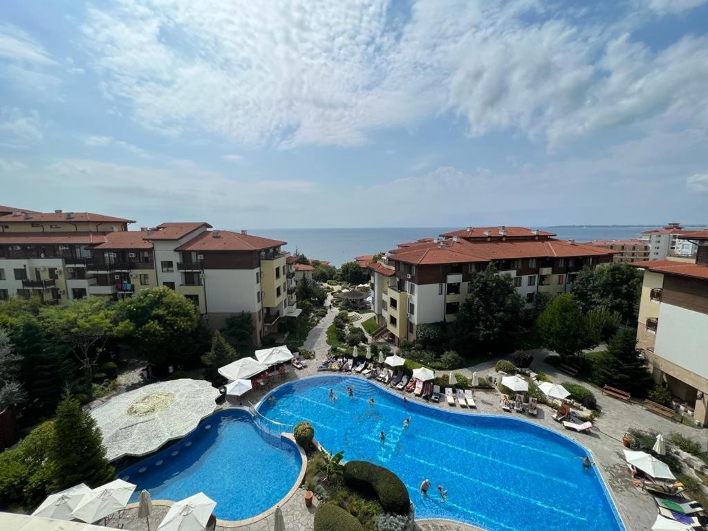 Psb Apartments In Gardens Of Eden Свети-Влас Экстерьер фото