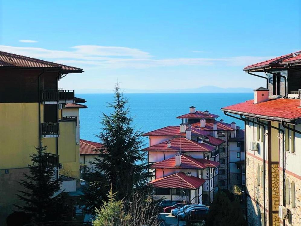 Psb Apartments In Gardens Of Eden Свети-Влас Экстерьер фото