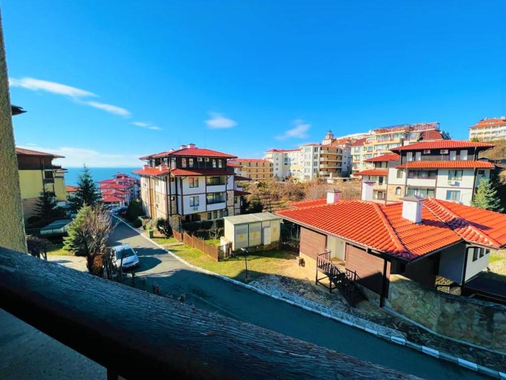 Psb Apartments In Gardens Of Eden Свети-Влас Экстерьер фото